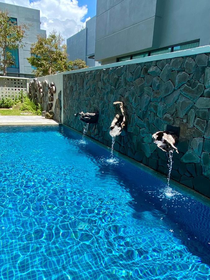 Ikiru 18 Private Saltwater Pool Villa, 3 Ensuite Br, Outdoor Bbq, 5 Mins To Beach Pantai Cenang  Buitenkant foto