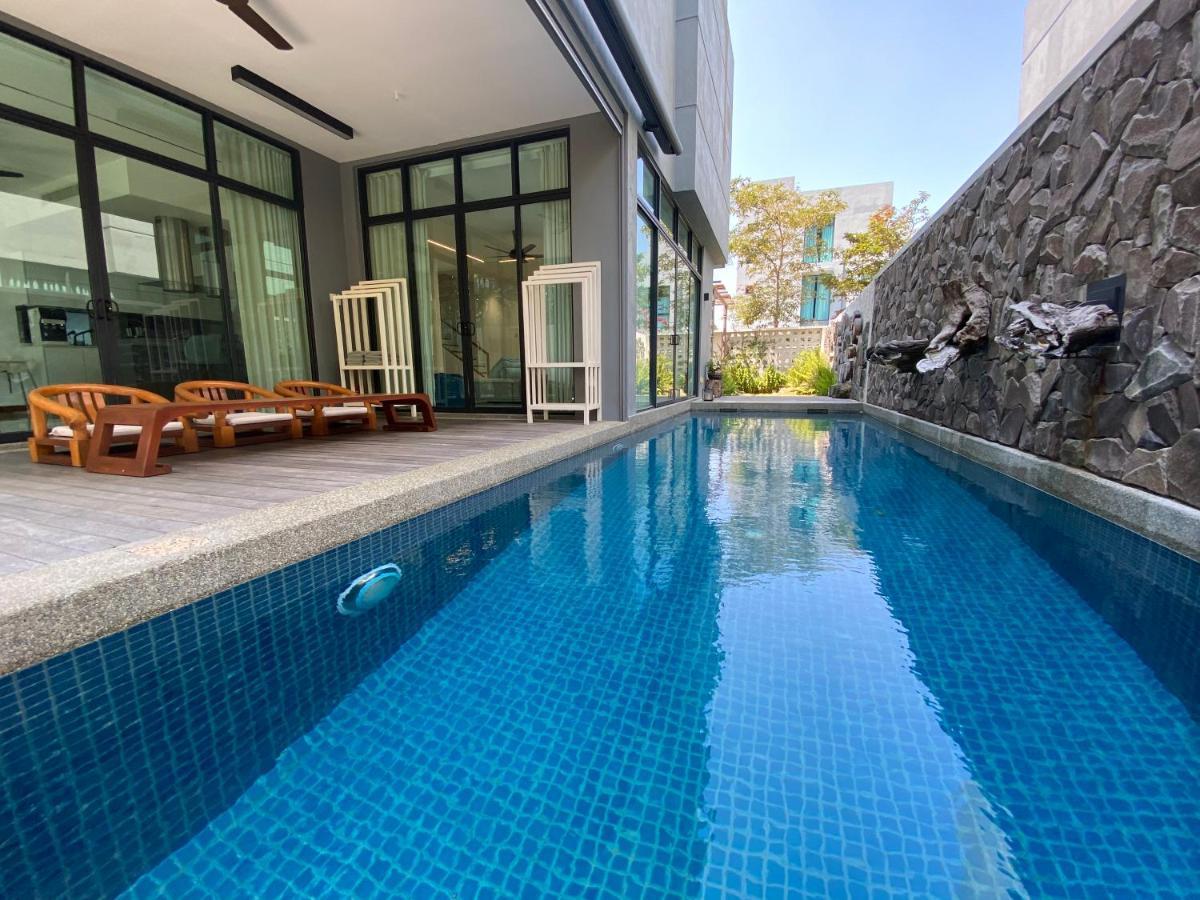 Ikiru 18 Private Saltwater Pool Villa, 3 Ensuite Br, Outdoor Bbq, 5 Mins To Beach Pantai Cenang  Buitenkant foto